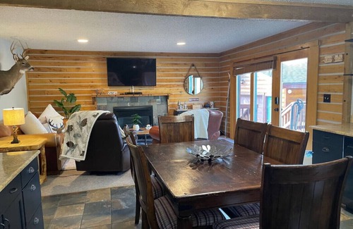 Alma Cabin | Cozy Mountain Cabin W/Hot Tub Breathtaking Views