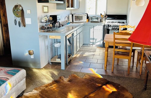 Prescott House | Cozy mountain chalet nestled at Thumb Butte with stunning views & 5 min to town.