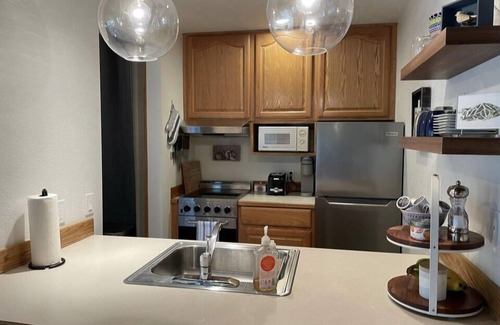 Elkhorn Condo | Cozy Mountain Hideaway