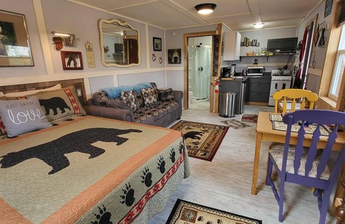 Willow Cottage | Cozy Nancy Lake retreat w/lake and mountain views, private dock. Pet friendly!