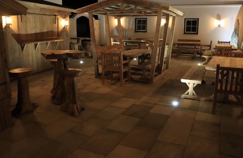 Vilsbiburg Apartment | Cozy nature chalet (34sqm) with east-facing balcony and panoramic stove
