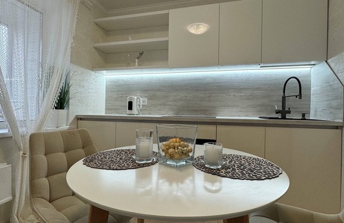 Minsk City Centre Apartment | Cozy new apartment with river view in the city centre