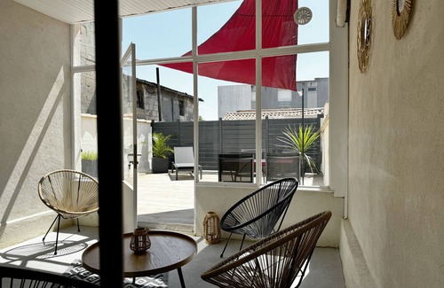 Centre Ville Apartment | Cozy Niort Obsidian Green - Appartement type 2
