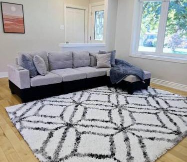 West Oakville House | Cozy Oakville Haven - Room 2