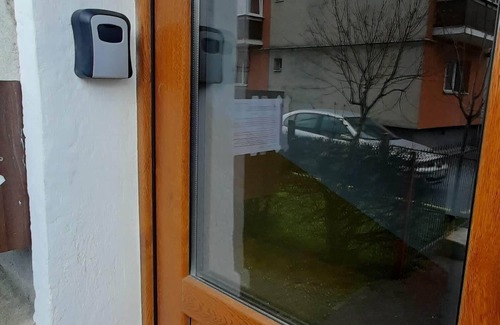 Cluj-Napoca Apartment | Cozy one bedroom apartment next to Cluj Train Station