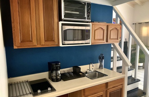 Point Blanche Apartment | Cozy one-bedroom & mezzanine apartment