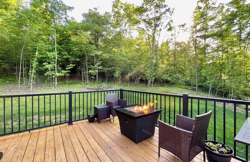 Tyrone House | Cozy, peaceful home close to: PSU Football/State College/Altoona/Raystown Lake.