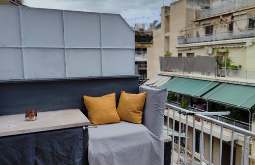 Kypseli Apartment | Cozy Penthouse in Athens Center