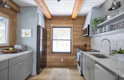 Stowe Hollow Ski Chalet | Cozy Pet- & Family-Friendly Chalet Near Stowe Mountain Resort