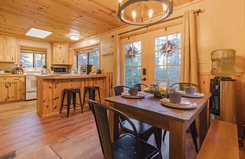 Prescott Cabin | Cozy Pines Hideaway- BBQ, fire-pit, zip-line, and fireplace