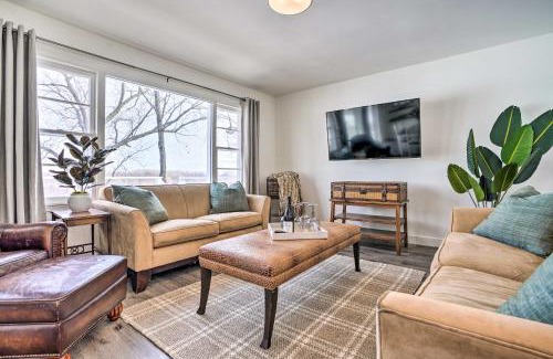 Plymouth House | Cozy Plymouth Cottage with Medicine Lake View!