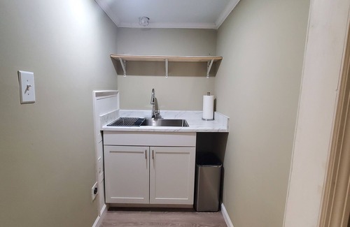 Fingerville House | Cozy Private Basement Suite in Spartanburg