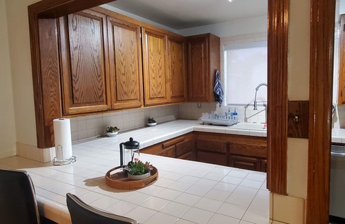 Harbor House | Cozy Private Home in Lakewood