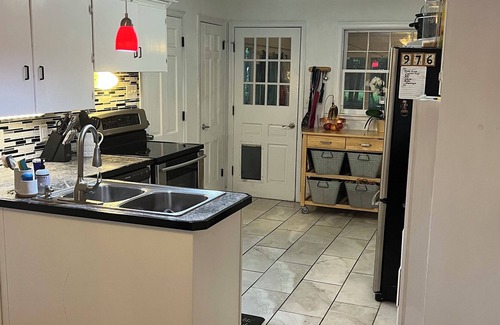 Mansfield House | Cozy private room and bathroom! Close to many local attractions, and activities