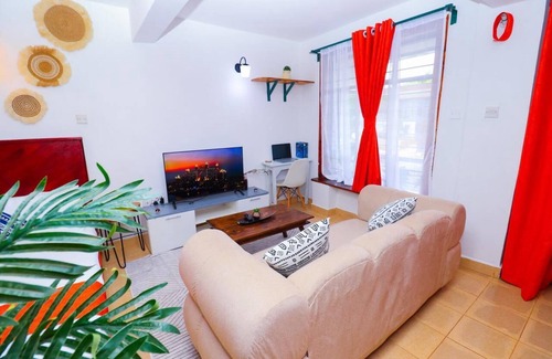 Ruaka House | Cozy Relaxed space in Ruaka close to embassies ,malls,hospitals.