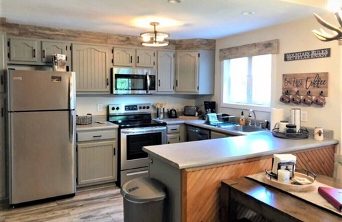 Lake Placid Condo | Cozy, relaxing condo overlooking Whiteface Club Resort near Jackrabbit trail.