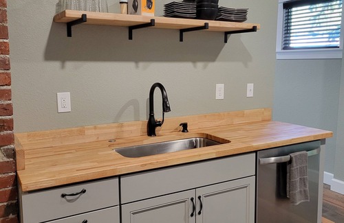 Wallace House | Cozy, remodeled townhome retreat in downtown Historic Wallace!