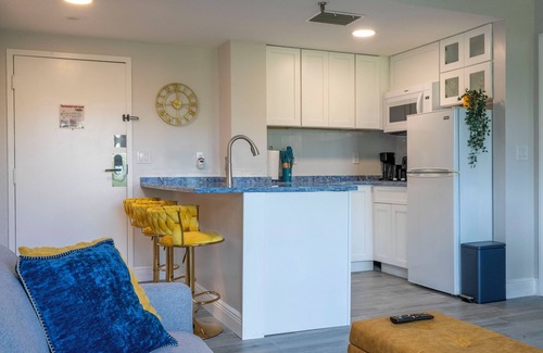 Southwest Orlando Apartment | Cozy Resort Condo 2bed/2bath 1 mile Universal Studios Orlando all amenities