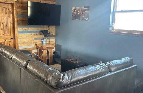 Nathrop House | Cozy retreat, hot springs adjacent, close to all types of adventures!