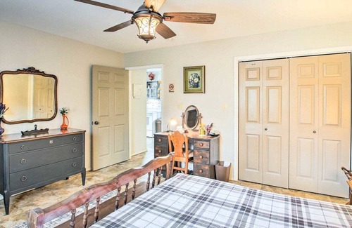 Booneville House | Cozy retreat not far from Mt. Magazine or Blue Mountain! n