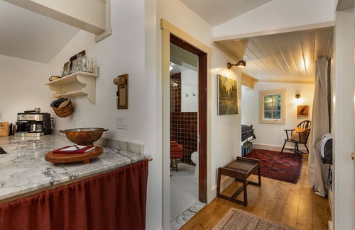 Duncans Mills Cabin | Cozy Riverview Cottage Retreat - walk to hiking trails & downtown Duncans Mills