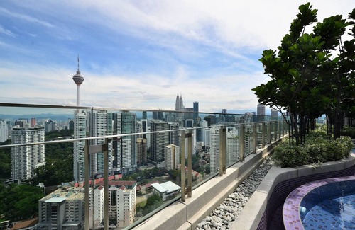 Bukit Bintang Apartment | Cozy Room 500m LRT/MRT KLCC Pavilion Chinatown