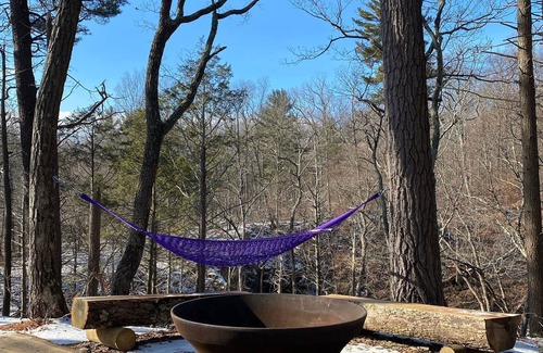 Wallkill House | Cozy, Seasonal Geo-Dome with Heat/AC on Private Wilderness Reserve in Gunks.