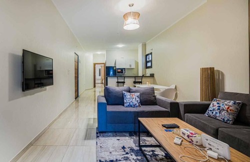 Sakkala Apartment | Cozy Seaview Apartments + City Life