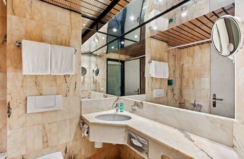 Fribourg Hotel | cozy self check-in rooms
