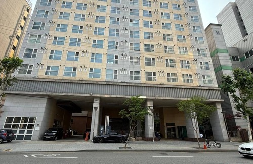 Yeongdeungpo-dong Apartment | Cozy Seoul Sophistication apartment