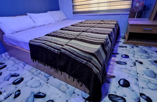 Warri Hotel | Cozy, serene, inviting, and homely environment. Near enough, and affordable too!