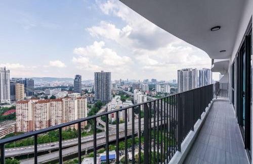 Taman Keramat Apartment | Cozy Skyring Home Near KLCC
