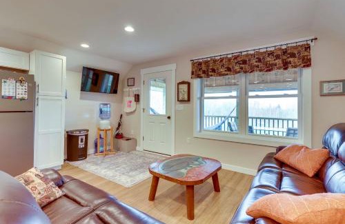 Swanton Apartment | Cozy Solar-Powered Loft Walk to Lake Champlain!