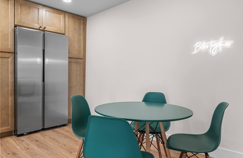Soulard Apartment | Cozy Soulard Retreat Near Bars - Sleeps 8 - Arcade