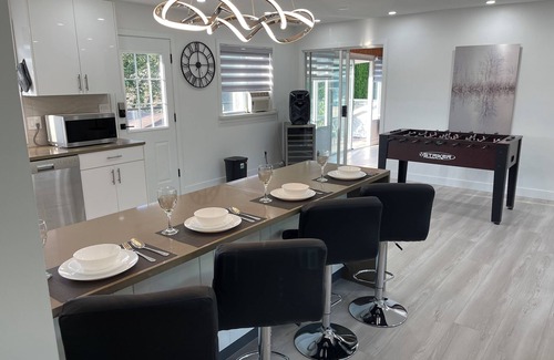 Sardis House | Cozy , spacious and comfortable house. Pet friendly! And close to everything!