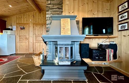 Ringsaker House | Cozy spacious cabin with sauna at Natrudstilen