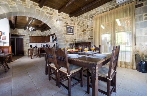 Platanos Villa | Cozy Stone Villa, 3 BD, 2 BA, private pool