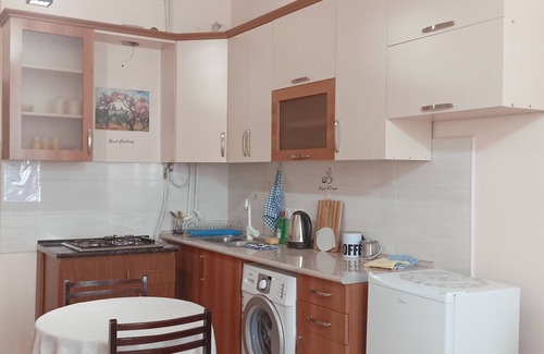 Kentron House | Cozy Studio Apartment in the City Center