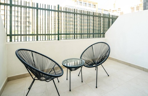 Nad Al Sheba Apartment | Cozy Studio apartment with WiFi, AC in charming Dubai