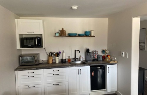 Amherst Apartment | Cozy Studio Hot Tub Fishing ATV trails