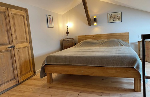 Verjon Bed & Breakfast | Cozy studio in a barn full of character