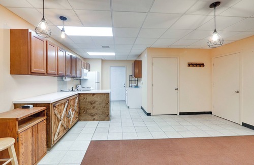 Fredonia Apartment | Cozy Studio in Fredonia w/Shared Outdoor Space!