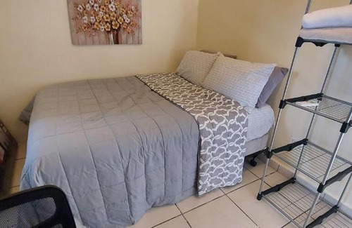 Santurce Apartment | COZY STUDIO
