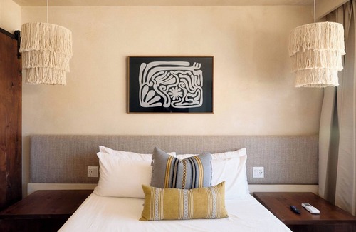 Imperial Beach Hotel | Cozy Studio - Walk to Beach + Free Parking