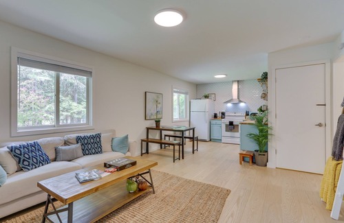 Swan Lake House | Cozy Swan Lake Apt w/Grill + Private Yard