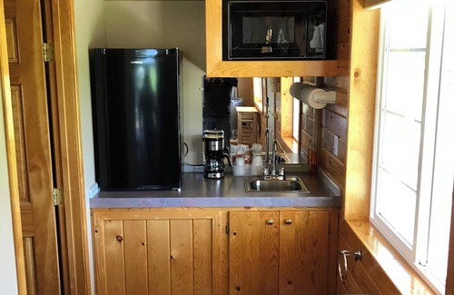 Swan Valley Cabin | Cozy Swan Valley Cabin - Rice Paddy