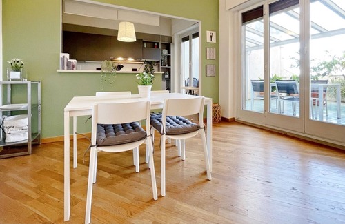 Lagaccio Apartment | Cozy Terrace - One Bedroom Apartment, Sleeps 4
