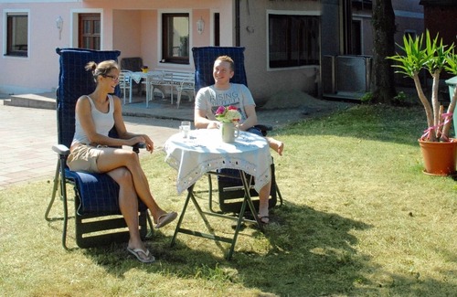 Schnaittach Apartment | Cozy three star apartment with terrace