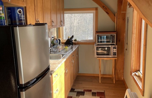 Markdale Cottage | Cozy Timberwood cottage on 75 acres of privacy.