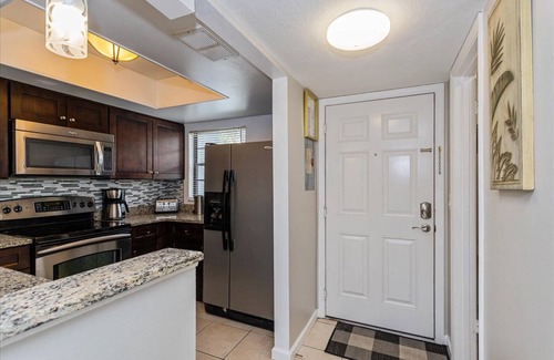 Kissimmee House | Cozy Townhome in Fantasy World Near Parks